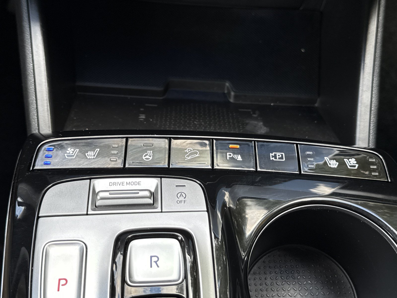 Certified 2024 Hyundai Tucson Limited FWD image 32