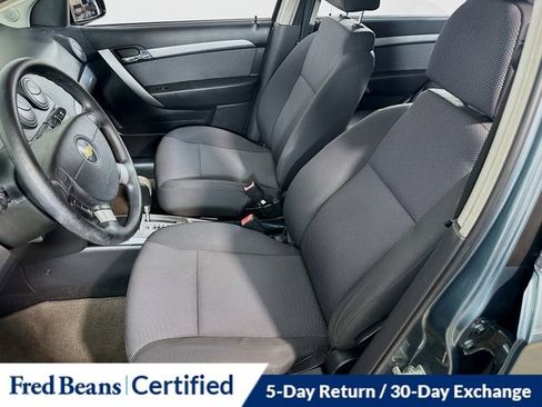 Used 2010 Chevrolet Aveo LT w/ Power and Convenience Package image 16