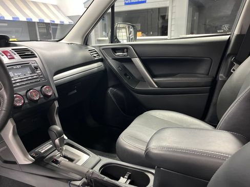 Used 2015 Subaru Forester 2.5i Limited w/ Popular Package #2 AWD/4WD image 17