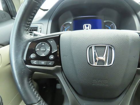 Used 2021 Honda Pilot EX-L image 11