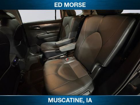 Used 2021 Toyota Highlander Limited AWD/4WD image 13