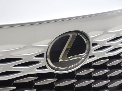 Used 2024 Lexus RX 350 Premium w/ Accessory Package (Z1) AWD/4WD image 16