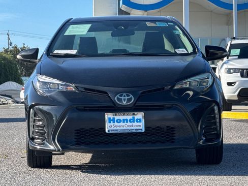 Used 2017 Toyota Corolla SE w/ SE Premium Package FWD image 5