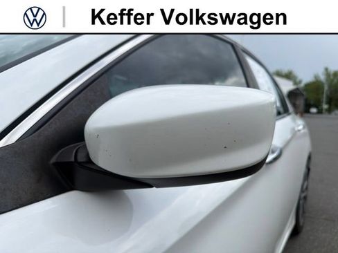 Used 2014 Honda Accord Sport image 10