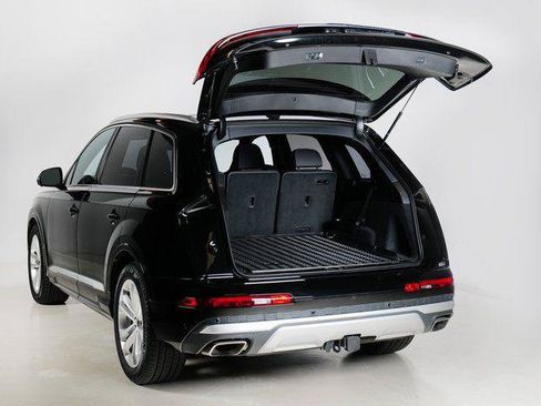 Certified 2026 Audi Q7 2.0T Premium w/ Premium Plus Package AWD/4WD image 6