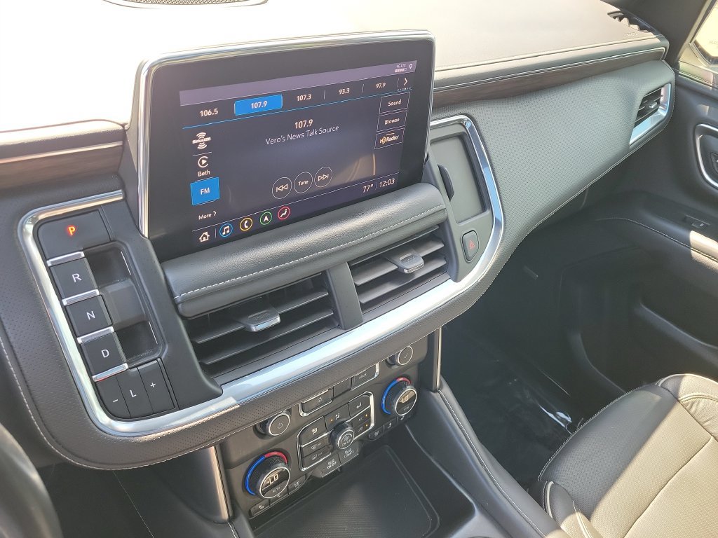 Used 2021 Chevrolet Tahoe Premier AWD/4WD image 14