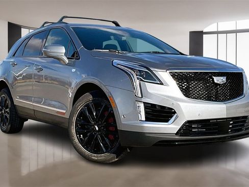 New 2026 Cadillac XT5 Sportv w/ LPO, Red Accent Package image 2