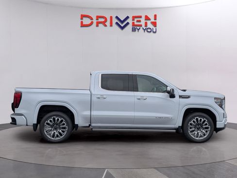 New 2026 GMC Sierra 1500 Denali Ultimate AWD/4WD image 7