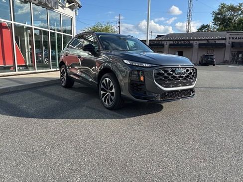 New 2026 Audi Q3 quattro 2.0T AWD/4WD image 7