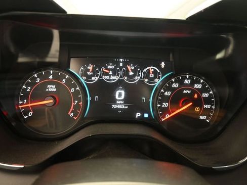 Used 2017 Chevrolet Camaro LT RWD image 17