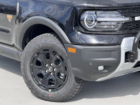 New 2025 Ford Bronco Sport Badlands w/ Sasquatch Badlands Package image 4