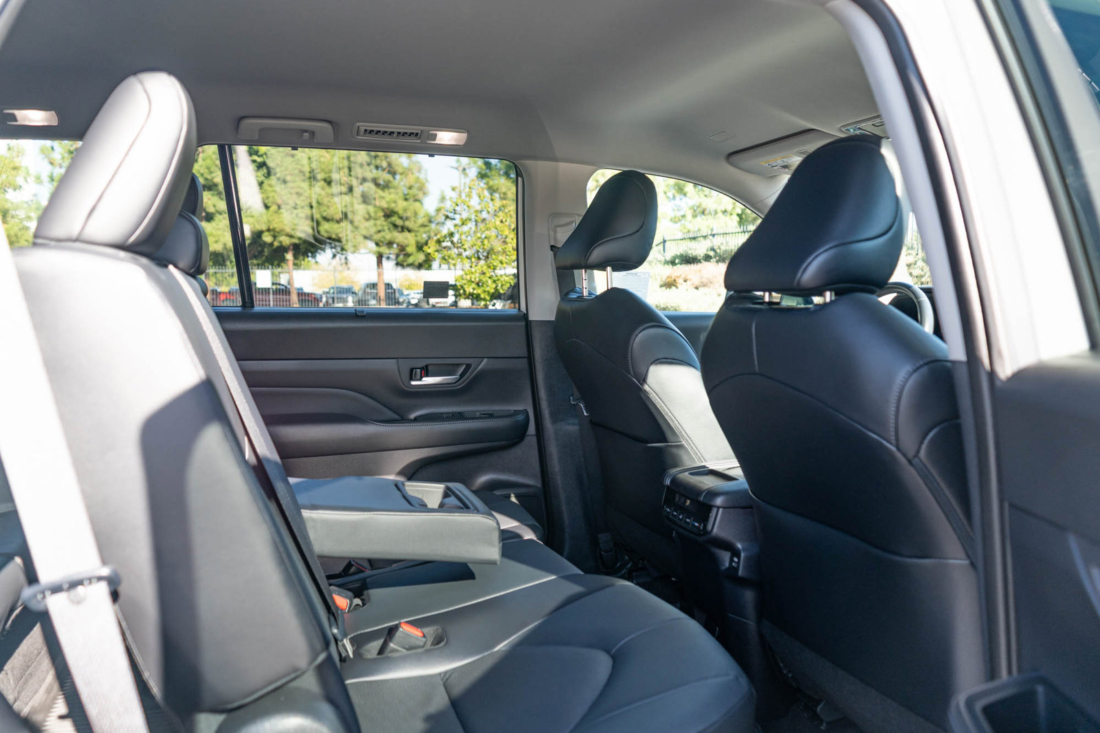 Certified 2024 Toyota Grand Highlander FWD image 21