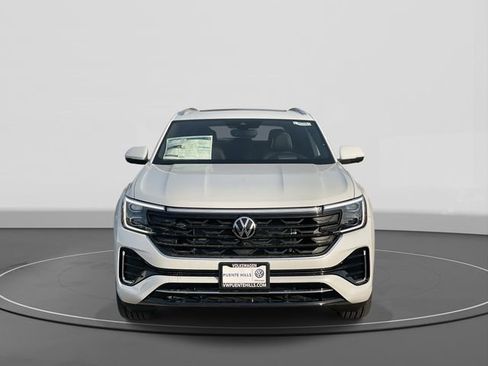 New 2026 Volkswagen Atlas Cross Sport SEL Premium R-Line image 2