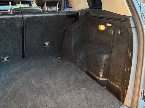 Used 2013 Mercedes-Benz GLK 350 GLK 350 4dr SUV image 19