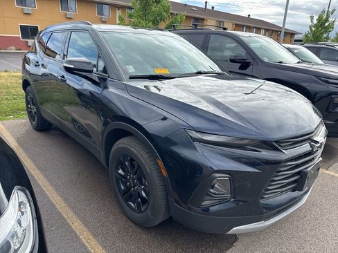 Used 2020 Chevrolet Blazer LT AWD/4WD image 2