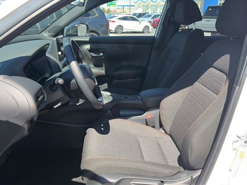Used 2027 Honda HR-V Sport image 19
