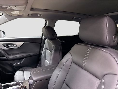 New 2026 Chevrolet Blazer LT w/ Midnight/Sport Edition image 23
