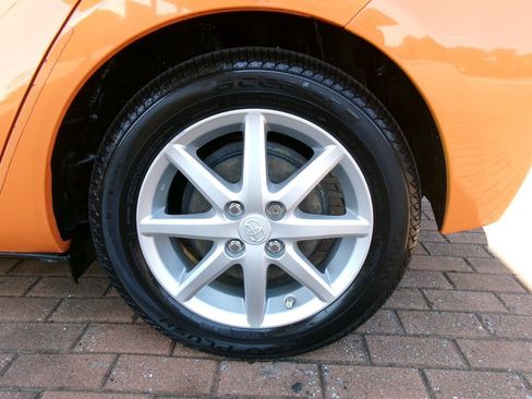 Used 2015 Toyota Prius C Three FWD image 27