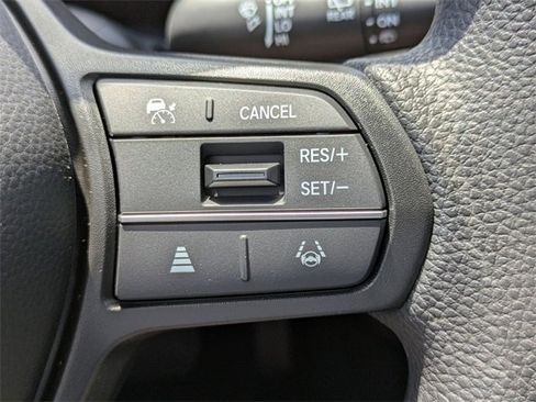 New 2026 Honda HR-V LX image 15