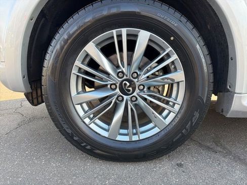 Used 2023 INFINITI QX80 Luxe w/ Cargo Package image 9