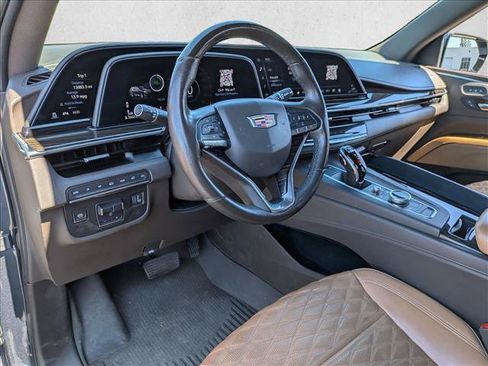 Used 2021 Cadillac Escalade ESV Sport w/ Driver Assist Tech Package AWD/4WD image 15