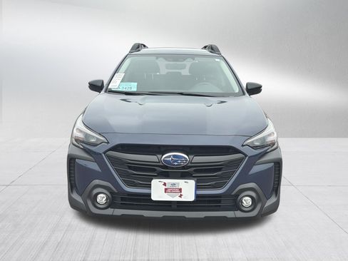 Certified 2025 Subaru Outback Onyx Edition XT AWD/4WD image 2