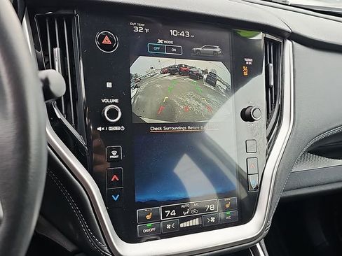 Used 2024 Subaru Outback Premium image 18