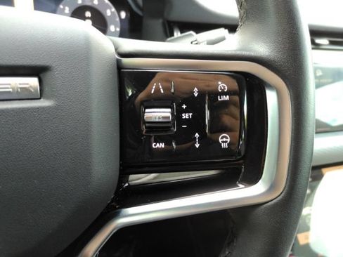 Used 2023 Land Rover Range Rover Evoque S AWD/4WD image 39