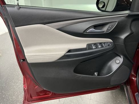 Certified 2024 Buick Envista Avenir image 22