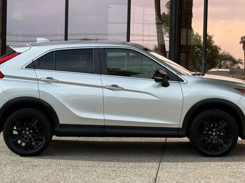 Used 2018 Mitsubishi Eclipse Cross LE AWD/4WD image 14
