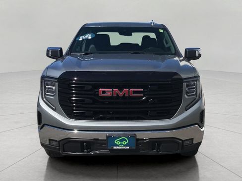 Used 2025 GMC Sierra 1500 SLT AWD/4WD image 23