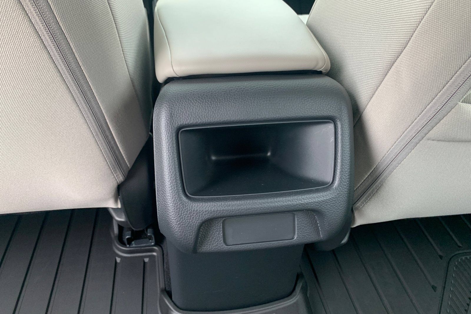 Used 2025 Honda HR-V LX image 16