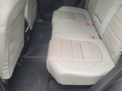 Used 2017 Honda CR-V Touring image 33