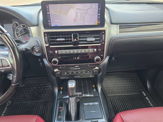 Used 2022 Lexus GX 460 Premium w/ Accessory Package AWD/4WD image 38