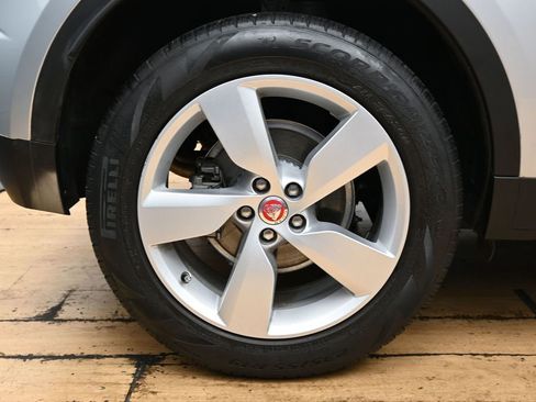 Used 2023 Jaguar E-PACE SE AWD/4WD image 11