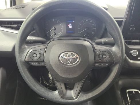 Used 2023 Toyota Corolla LE FWD image 21