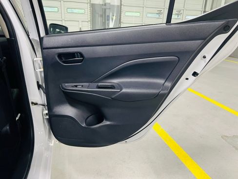 Used 2024 Nissan Versa S w/ Trunk Package FWD image 33