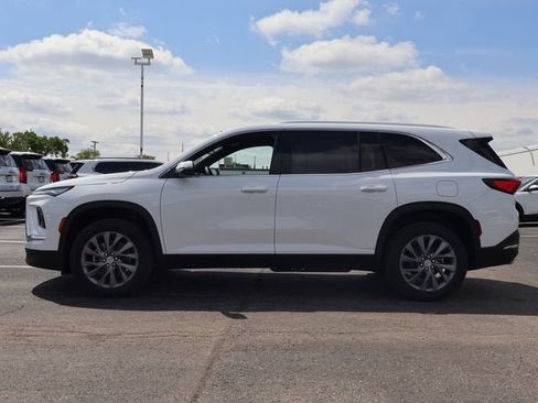 New 2026 Buick Enclave Preferred FWD image 2