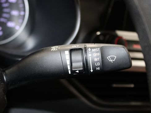 Used 2024 Kia Forte LXS FWD image 21
