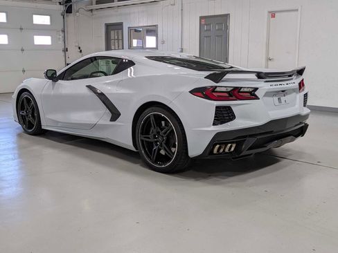 Used 2020 Chevrolet Corvette Stingray Preferred Cpe w/ 2LT Preferred Equipment Group image 9