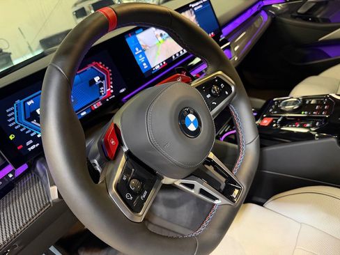Used 2026 BMW M5 Touring AWD/4WD image 4