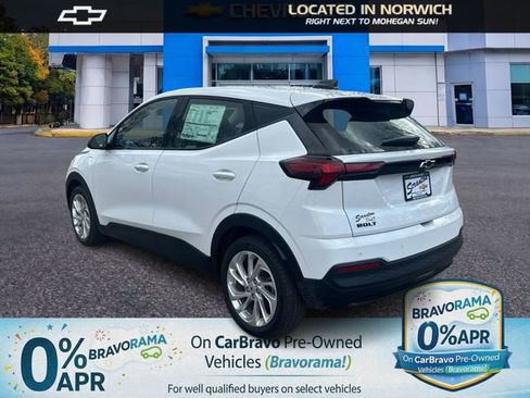 New 2027 Chevrolet Bolt LT w/ Comfort Package FWD image 7