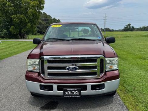 Used 2006 Ford F250 XL RWD image 3