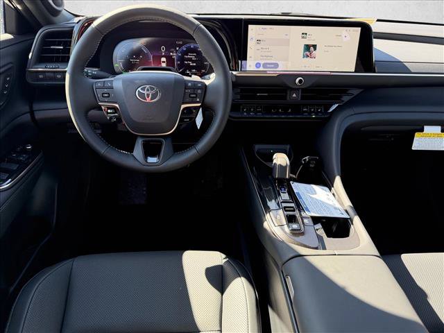 New 2027 Toyota Crown AWD/4WD image 10