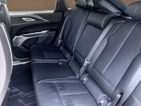 Certified 2025 Cadillac Lyriq Luxury w/ LPO, Floor Liner Package AWD/4WD image 25