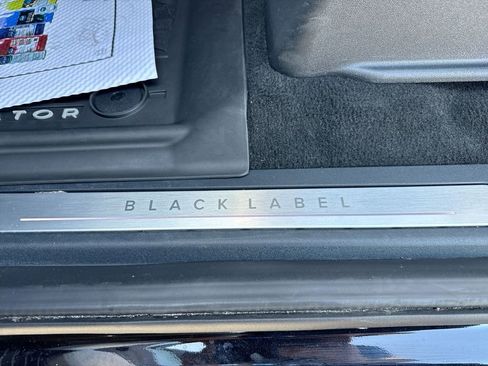 Used 2025 Lincoln Navigator Black Label image 28