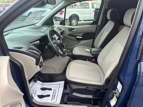 Used 2019 Ford Transit Connect XLT FWD image 14