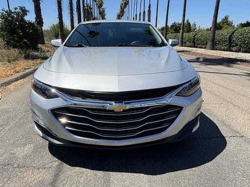 Used 2020 Chevrolet Malibu LT FWD image 7