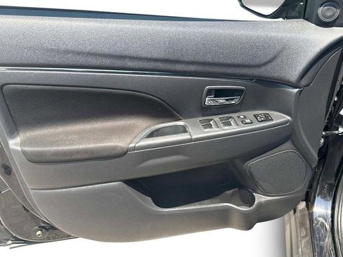 Used 2024 Mitsubishi Outlander Sport LE image 8