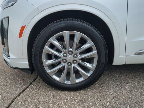 Used 2022 Cadillac XT6 Premium Luxury AWD/4WD image 21